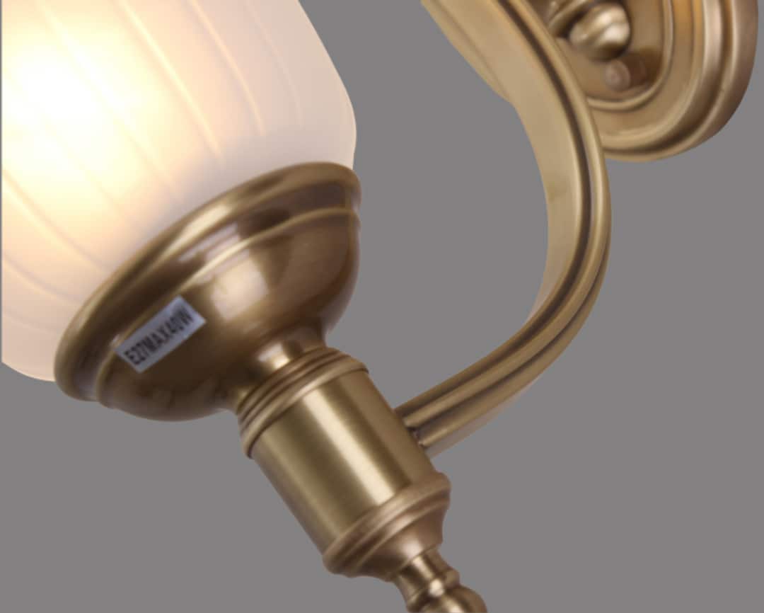 Victorian Grace Wall Lamp