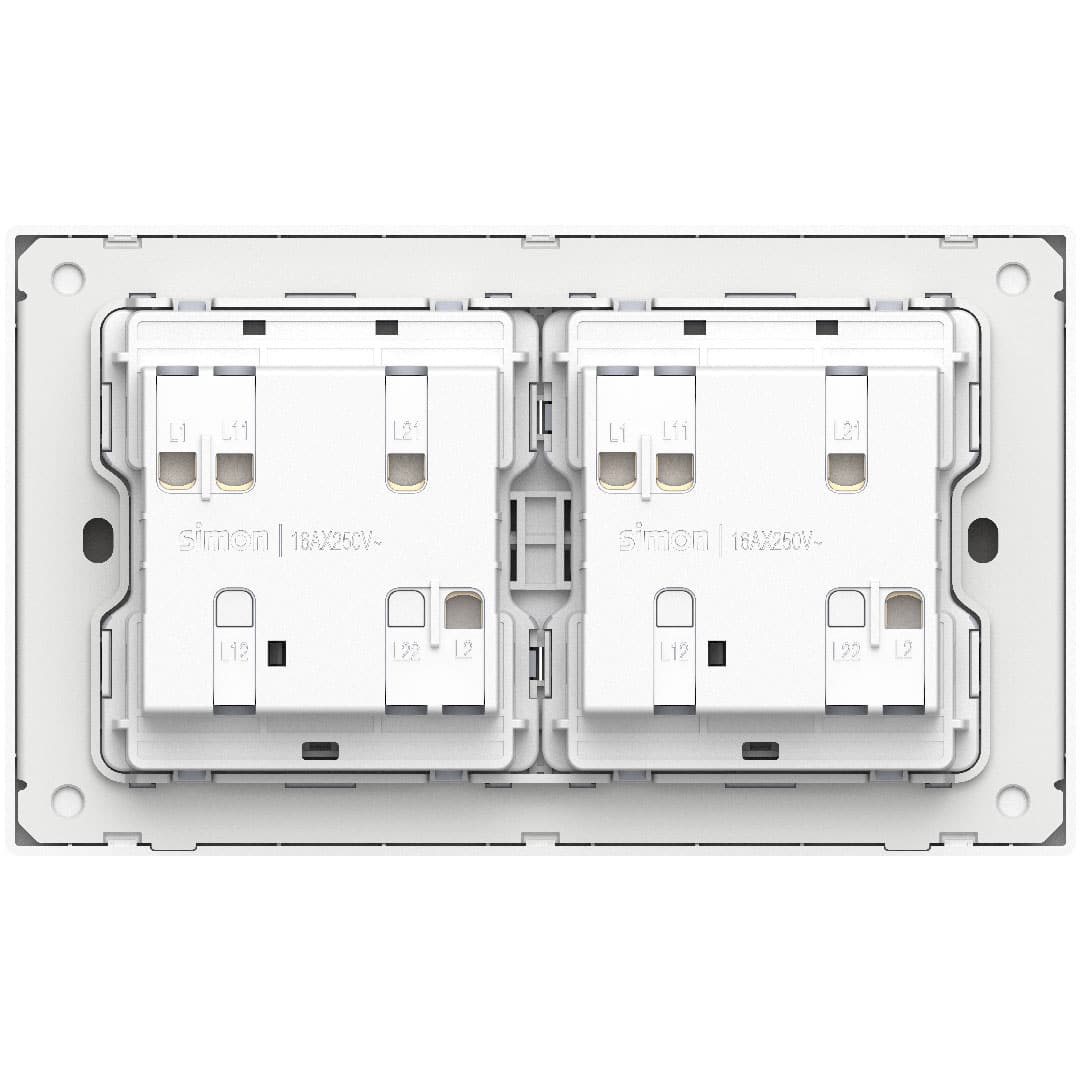 Simon 4G 1-Way SP Switch White (3x6)