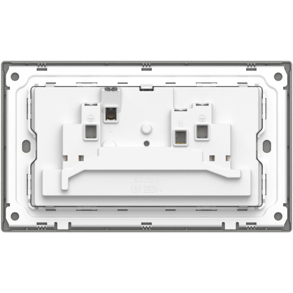 2G International Switched Socket M3-61